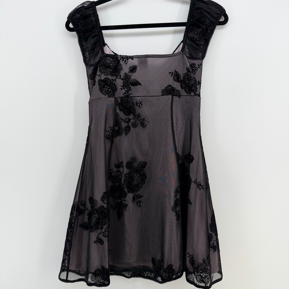 Urban Outfitters Sheer Mesh Babydoll Dress Goth Coquette Fairy Grunge S - Picture 4 of 9